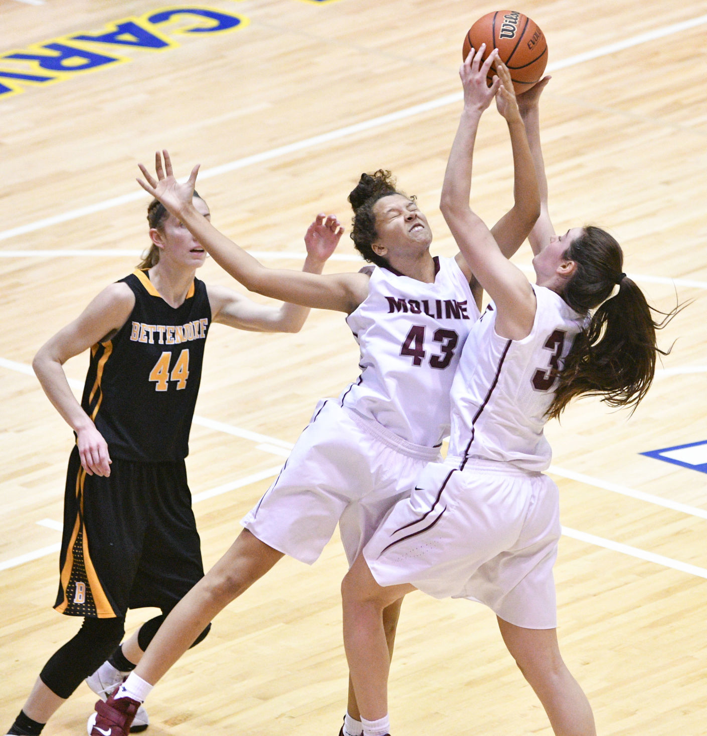 IHMVCU Shootout - Bettendorf vs Moline
